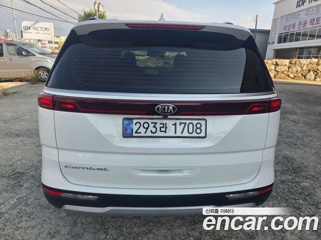 Kia Carnival Diesel 9-Seater Prestige — пробег 78 745 км — фото 2 из 5