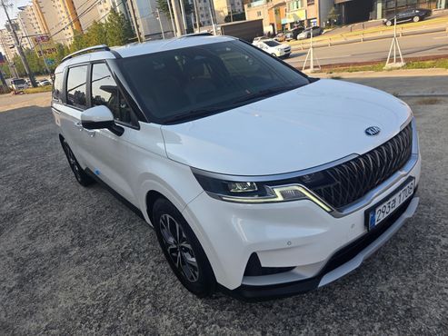 Kia Carnival Diesel 9-Seater Prestige — пробег 78 745 км — фото 3 из 5