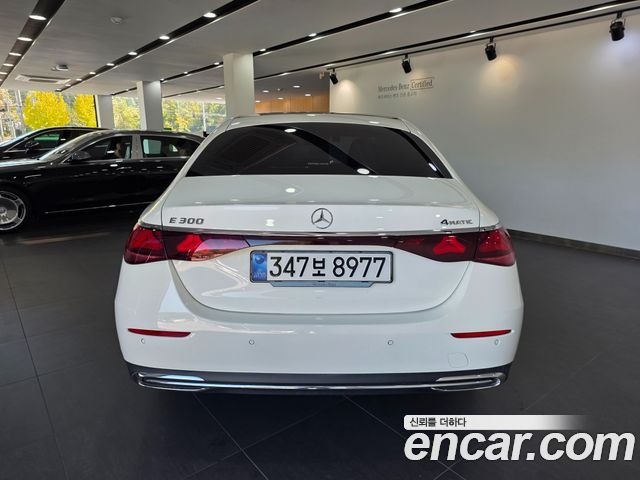 Mercedes-Benz E-Class из Кореи Encar