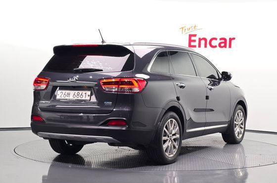 Kia Sorento Diesel 2.0 4WD Noblesse — пробег 180 361 км — фото 2 из 5