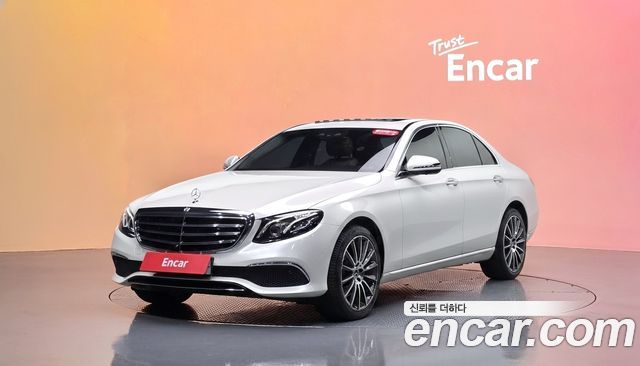 Mercedes-Benz E-Class из Кореи Encar