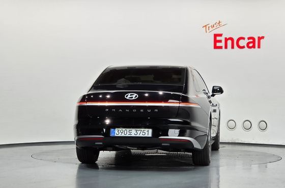 Hyundai Grandeur 2.5 Gasoline 2WD Premium — пробег 386 км — фото 4 из 5