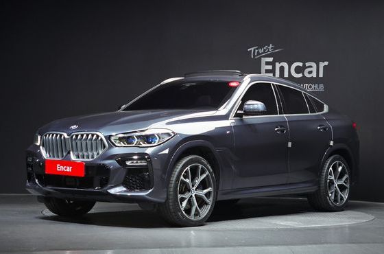 BMW X6 xDrive40i M Sport — пробег 48 491 км — фото 1 из 5