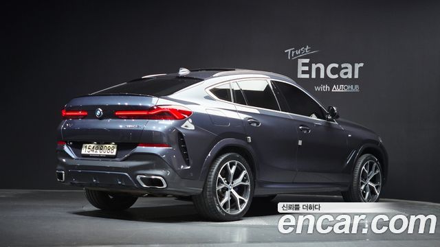 BMW X6 xDrive40i M Sport — пробег 48 491 км — фото 2 из 5
