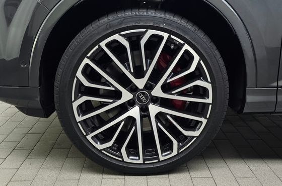 Audi SQ7 4.0 TFSI Quattro — пробег 29 км — фото 5 из 5
