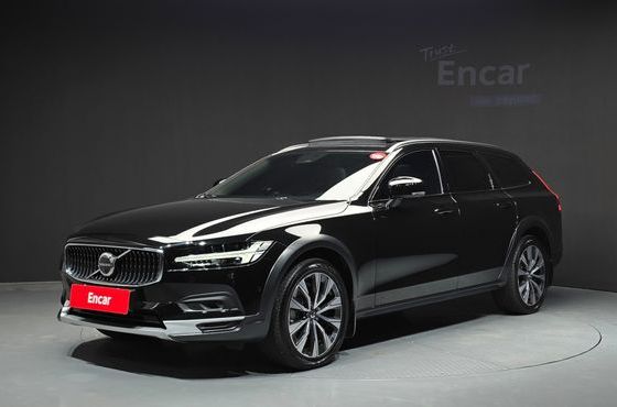 Volvo V90 B5 Ultimate AWD — пробег 54 700 км — фото 1 из 5