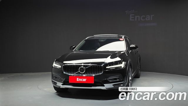 Volvo V90 B5 Ultimate AWD — пробег 54 700 км — фото 3 из 5
