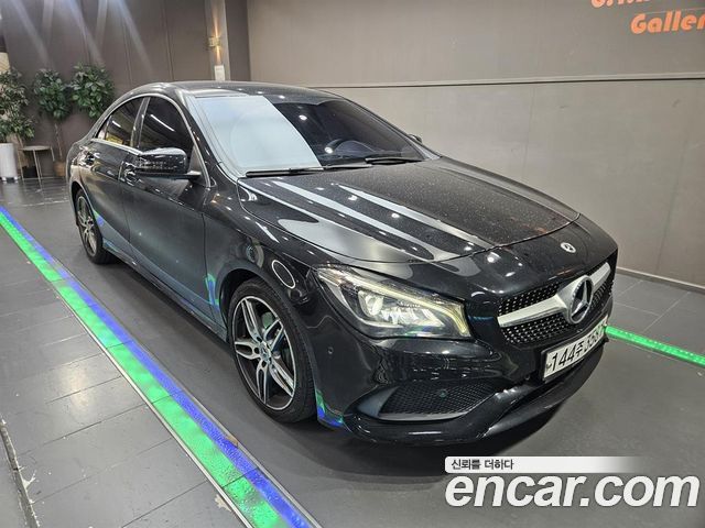 Mercedes-Benz CLA-Class CLA220 AMG Line — пробег 186 240 км — фото 2 из 5