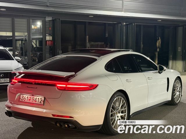 Porsche Panamera 3.0 AWD — пробег 120 750 км — фото 4 из 5