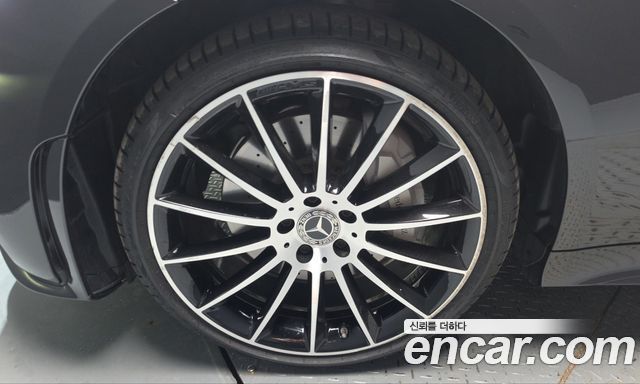 Mercedes-Benz CLS-Class CLS450 4MATIC AMG Line — пробег 21 667 км — фото 5 из 5