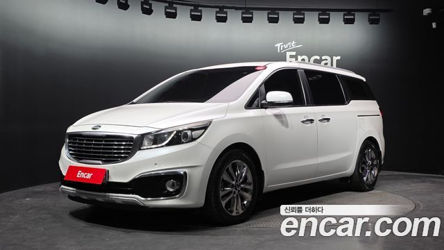 Kia Carnival 9-seater Prestige — пробег 183 685 км — фото 1 из 5