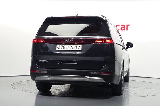 Kia Carnival Gasoline 9-Seater Signature — пробег 74 069 км — фото 4 из 5
