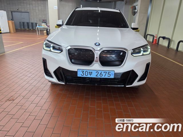 BMW iX3 M Sports — пробег 61 355 км — фото 1 из 5