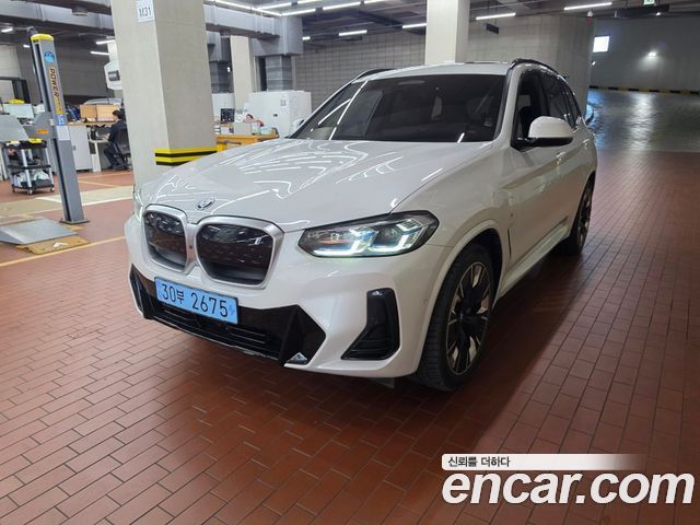BMW iX3 M Sports — пробег 61 355 км — фото 2 из 5