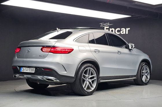 Mercedes-Benz GLE-Class GLE350 d 4MATIC Coupe — пробег 136 831 км — фото 2 из 5