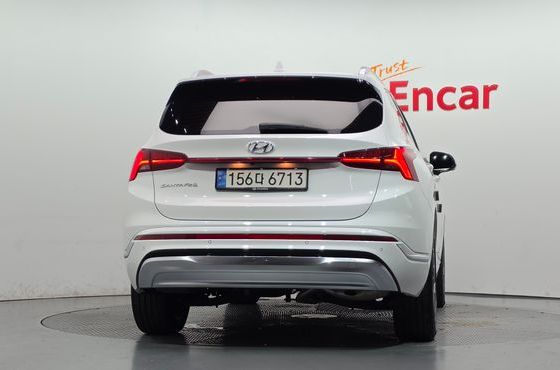 Hyundai Santafe Diesel 2.2 2WD Calligraphy — пробег 27 819 км — фото 4 из 5