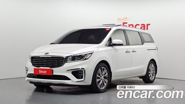 Kia Carnival 9-Seater Noblesse Special — пробег 155 135 км — фото 1 из 5
