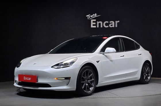 Tesla Model 3 Long Range AWD — пробег 137 119 км — фото 1 из 5