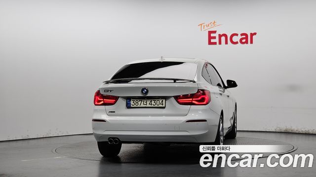 BMW Gran Turismo GT 320d xDrive — пробег 47 444 км — фото 4 из 5