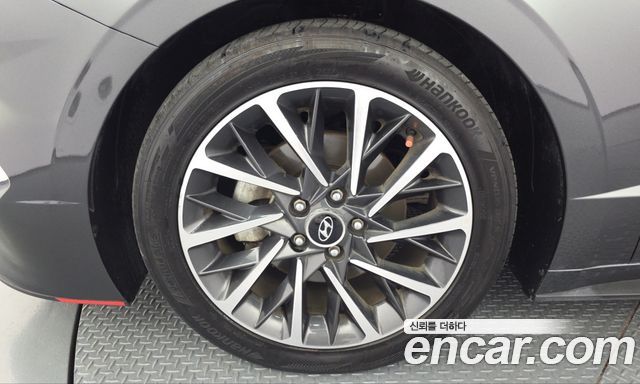 Hyundai Sonata 2.0 Premium — пробег 66 744 км — фото 5 из 5