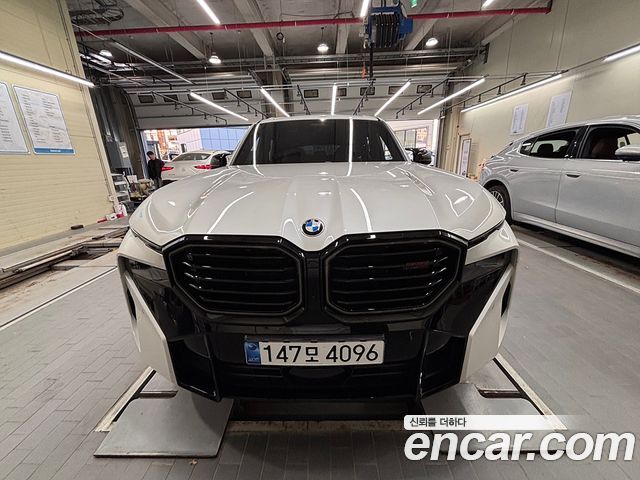 BMW XM 4.4 Lable — пробег 7 100 км — фото 2 из 5