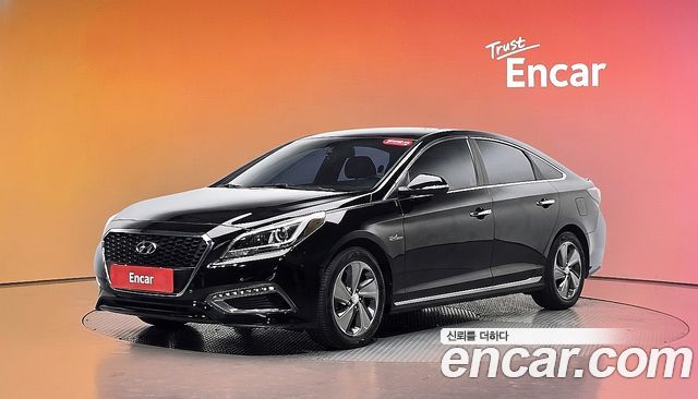 Hyundai Sonata 2.0 HEV Premium — пробег 136 652 км — фото 1 из 5