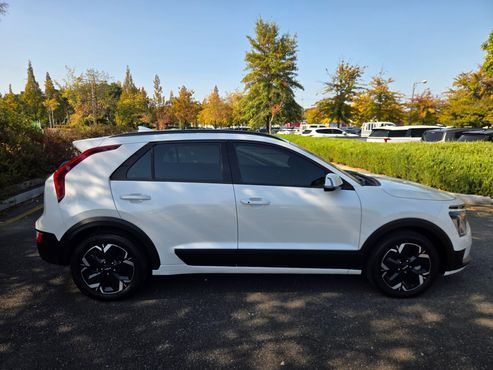 Kia Niro Air — пробег 75 200 км — фото 5 из 5