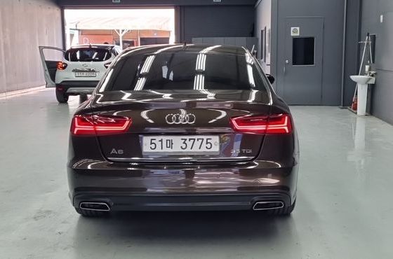Audi A6 35 TDI Premium C7 — пробег 64 941 км — фото 4 из 5