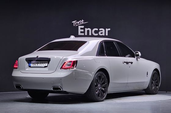 Rolls-Royce Ghost 6.7 V12 — пробег 26 058 км — фото 2 из 5