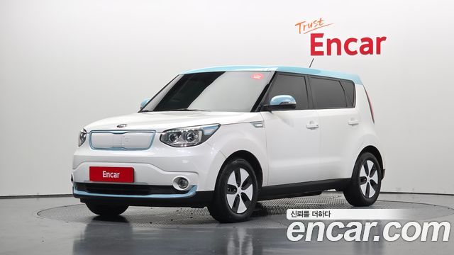 Kia Soul EV — пробег 77 703 км — фото 1 из 5