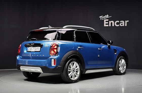 Mini Countryman Classic Plus Launch Pack 2nd Gen — пробег 84 298 км — фото 2 из 5