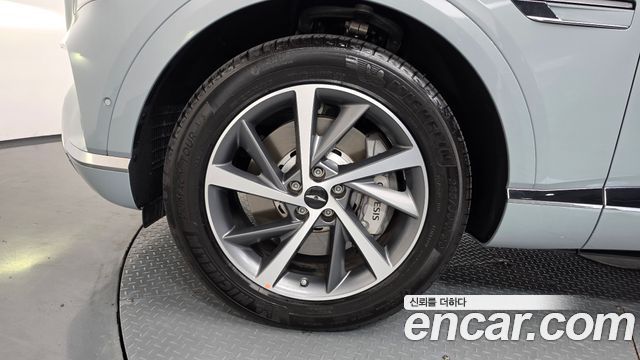 Genesis GV80 из Кореи Encar