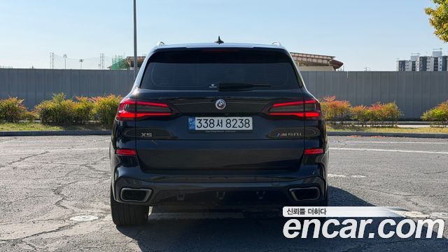 BMW X5 M50i — пробег 78 400 км — фото 4 из 5