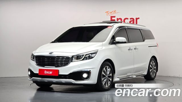 Kia Carnival 9-seater Prestige — пробег 169 328 км — фото 1 из 5