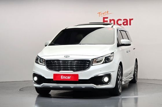 Kia Carnival 9-seater Prestige — пробег 169 328 км — фото 3 из 5