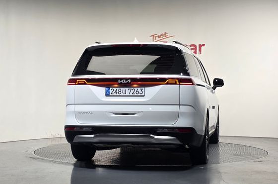 Kia Carnival Diesel 9-Seater Signature — пробег 32 486 км — фото 4 из 5