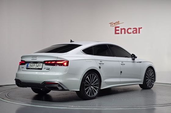 Audi A5 40 TFSI Quattro Premium Sportback — пробег 49 167 км — фото 2 из 5