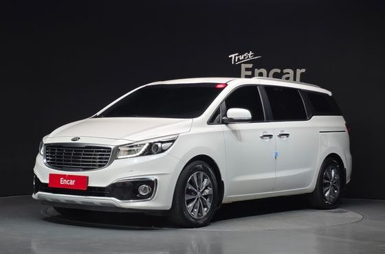 Kia Carnival 9-seater Luxury — пробег 82 150 км — фото 1 из 5