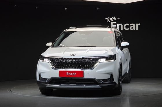 Kia Carnival Diesel 9-Seater Signature — пробег 78 089 км — фото 3 из 5