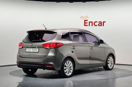 Kia Carens 2.0 LPi Prestige — пробег 109 497 км — фото 2 из 5