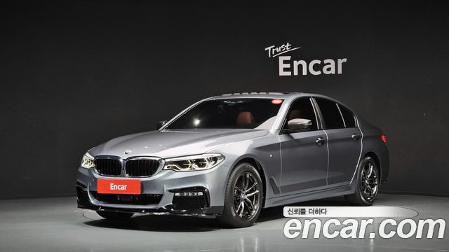 BMW 5-Series 520d xDrive M Sport Package — пробег 107 214 км — фото 1 из 5
