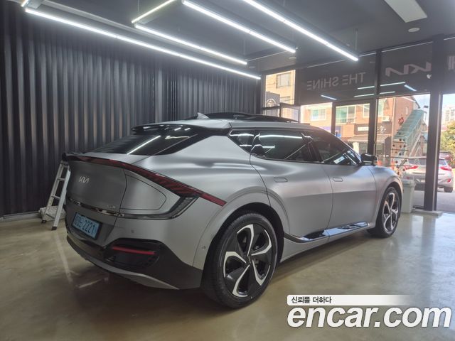 Kia EV6 GT 4WD — пробег 77 830 км — фото 2 из 5