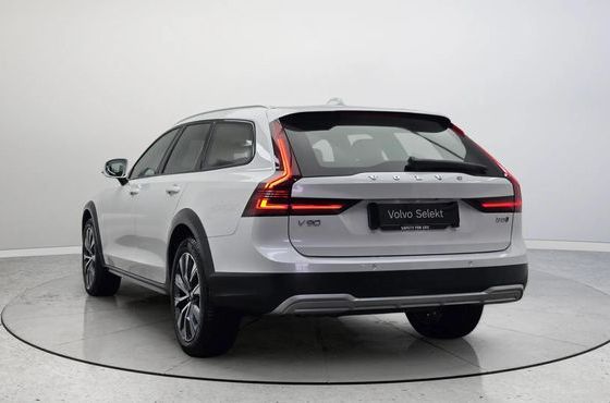 Volvo V90 B5 Ultra AWD — пробег 9 180 км — фото 4 из 5