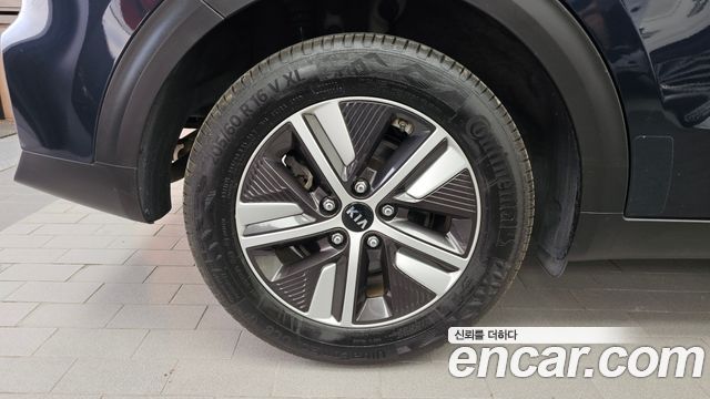 Kia Niro 1.6 HEV Noblesse Special — пробег 168 342 км — фото 5 из 5