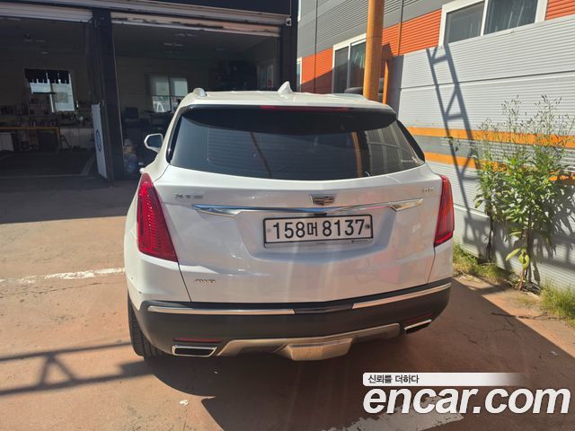 Cadillac XT5 3.6 Platinum — пробег 77 443 км — фото 4 из 5