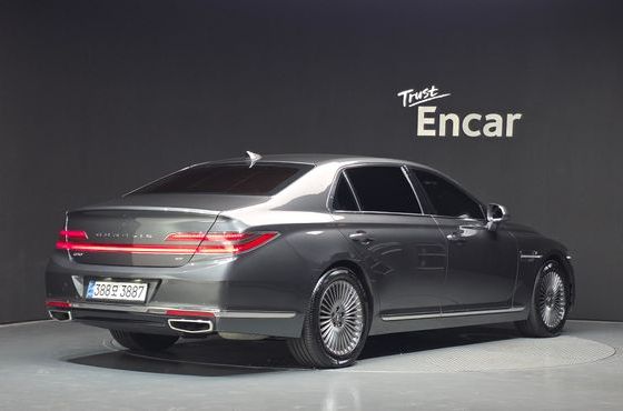Genesis G90 3.8 AWD Luxury — пробег 96 604 км — фото 2 из 5