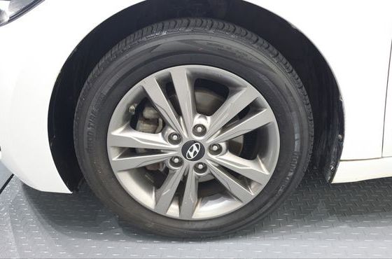 Hyundai AVANTE 1.6 GDI Modern — пробег 142 965 км — фото 5 из 5