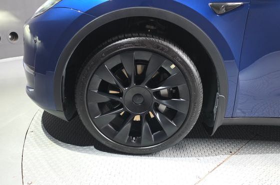 Tesla Model Y Long Range AWD — пробег 52 604 км — фото 5 из 5