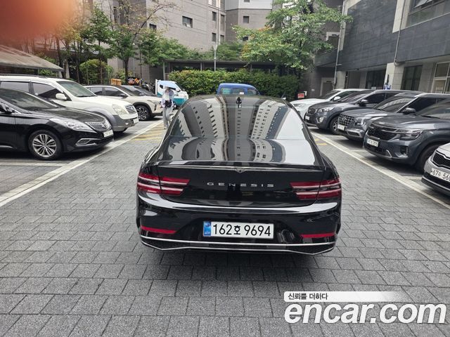 Genesis G80 Gasoline 2.5 Turbo AWD — пробег 4 325 км — фото 2 из 5