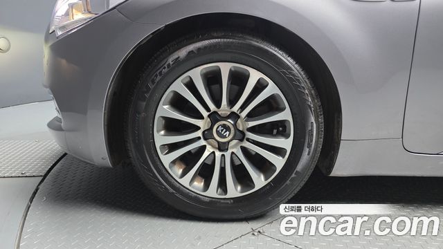 Kia K9 из Кореи Encar